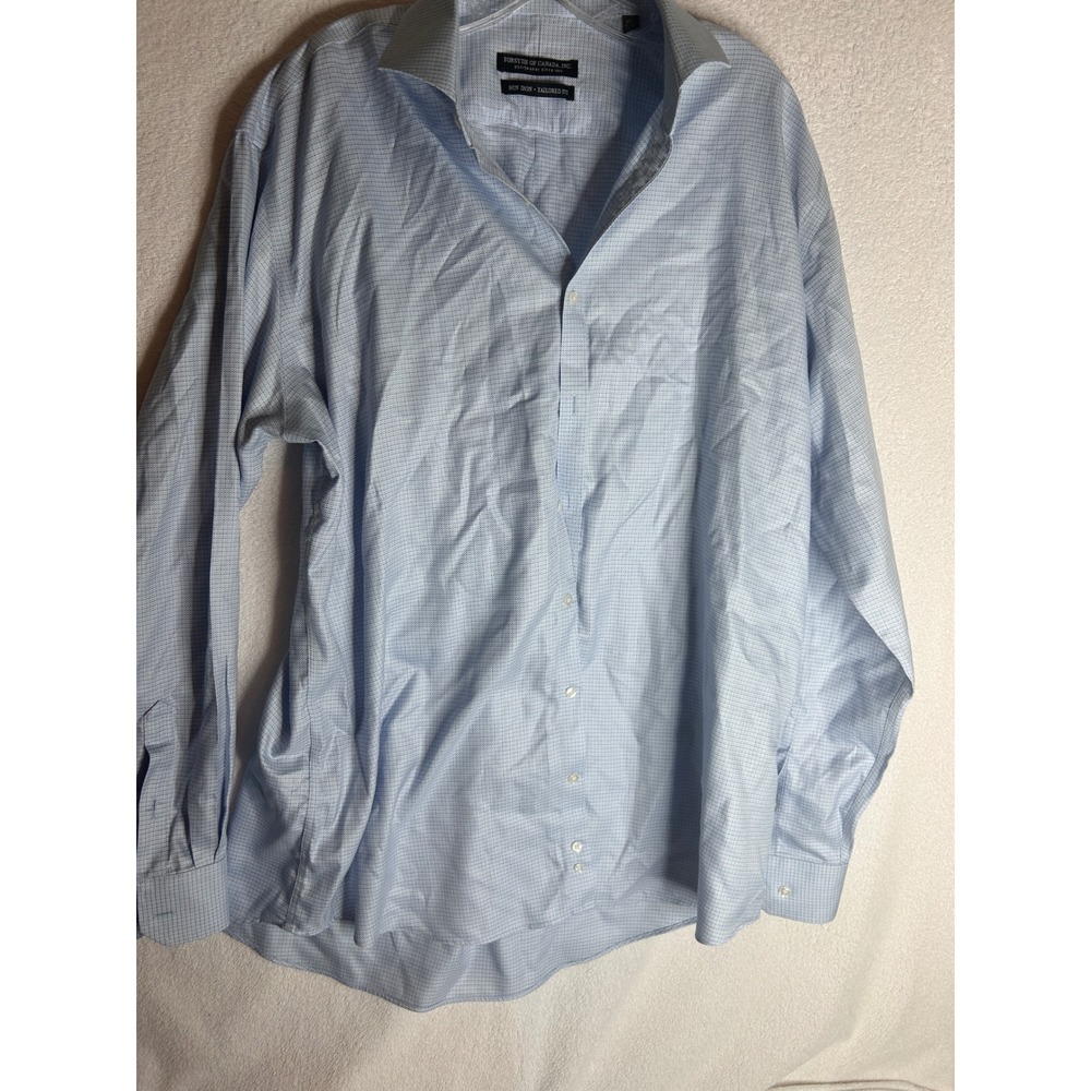 Forsyth of Canada Mens Blue Non Iron Tailored Fit Dress Shirt 17.5 34/35 Cotton